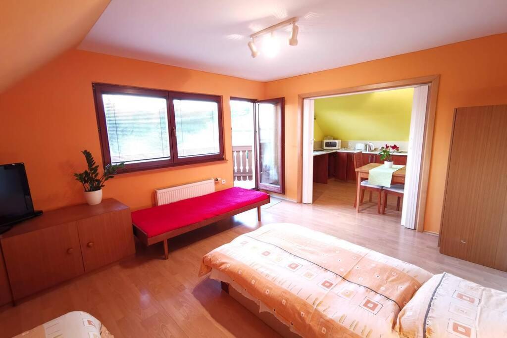 Apartman Adrianka Turčianske Teplice 外观 照片